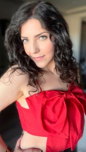 Instagram post by @melissarosebee