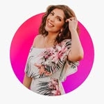 @melissarosebee Instagram Profile