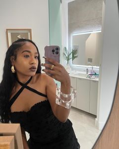 Instagram post by @danibling_