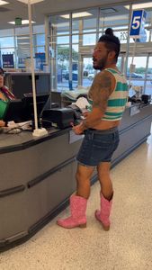 Instagram post by @ney_ney1989