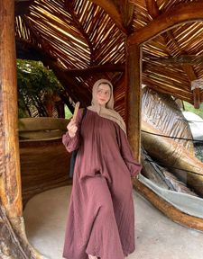 Instagram post by @fitsbyfatima