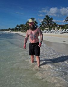 Instagram post by @amandajodi208