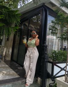 Instagram post by @nickuchie