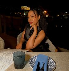 Instagram post by @nickuchie