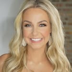 @nataliebomkelive Instagram Profile