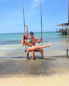 Instagram post by @ashleybidelspach