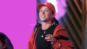 Instagram post by @katie.volynets