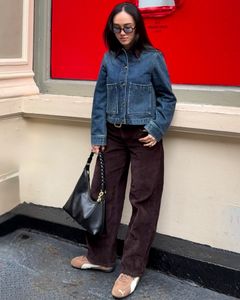 Instagram post by @viana.leeee