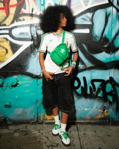 Instagram post by @__therealnia