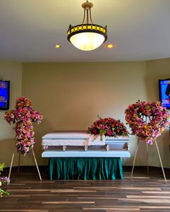 Instagram post by @flowers_by_ashley_chavez