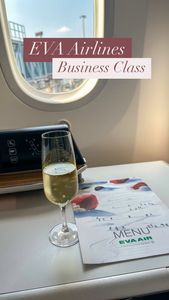 Instagram post by @sandy.traveltoeat