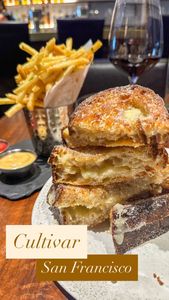 Instagram post by @sandy.traveltoeat