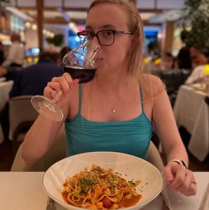 Instagram post by @girlknowstech