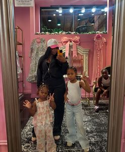 Instagram post by @desireeelisha