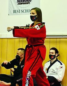 Instagram post by @runninginthefamily