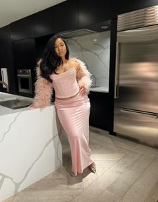 Instagram post by @synahia