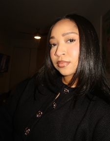 Instagram post by @synahia