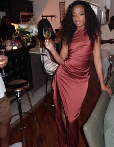 Instagram post by @nashirah