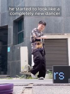 Instagram post by @jardysantiago