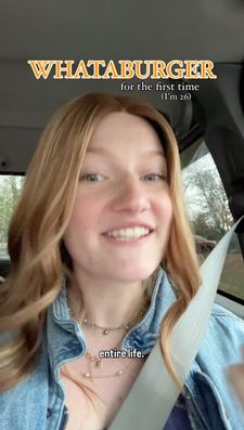 Instagram post by @elyssajoy_