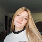 @elyssajoy_ Instagram Profile