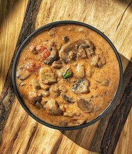 Instagram post by @marianatamiozzy