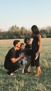 Instagram post by @lezlkoe