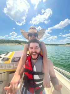 Instagram post by @katcontii