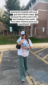 Instagram post by @sarahklait