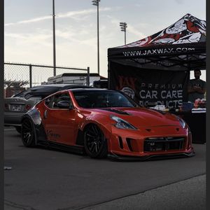 Instagram post by @370z78