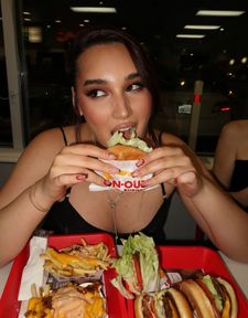 Instagram post by @alexmariahpeter