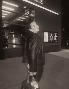 Instagram post by @alexmariahpeter