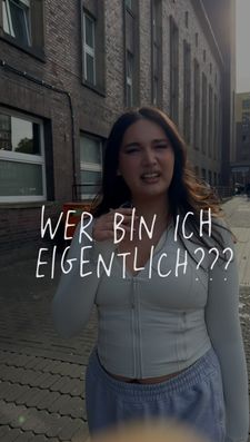 Instagram post by @alexmariahpeter