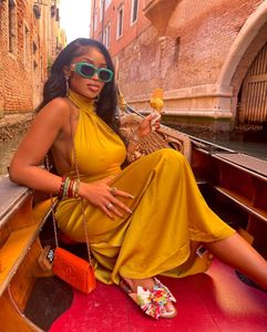 Instagram post by @prettycaribbean