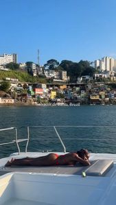 Instagram post by @curlyhair.adventures