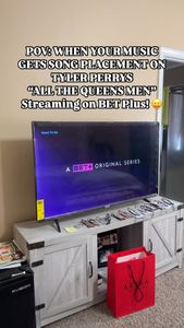 Instagram post by @_texasmarie