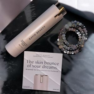 Instagram post by @anne.whitney.1229