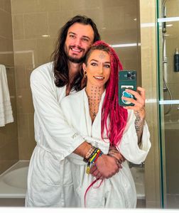 Instagram post by @flower.friendly