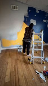 Instagram post by @furniture_make0ver