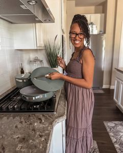 Instagram post by @hellokenice