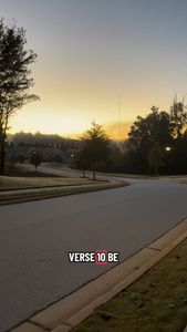 Instagram post by @hellokenice