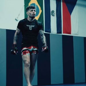 Instagram post by @lorenzo_trevino