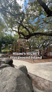 Instagram post by @momapprovedmiami