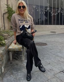 Instagram post by @allwomenglowup