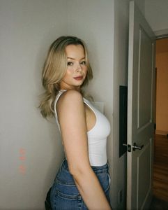 Instagram post by @mollybails