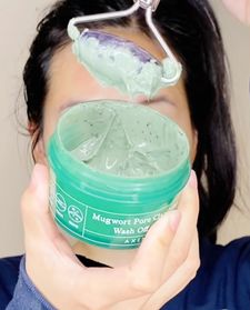 Instagram post by @melodykingglows