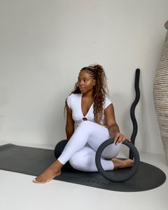 Instagram post by @simone.sharice