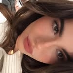 @booksnstarz Instagram Profile