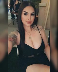 Instagram post by @reallyqueenliz