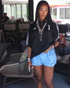 Instagram post by @_andreaek